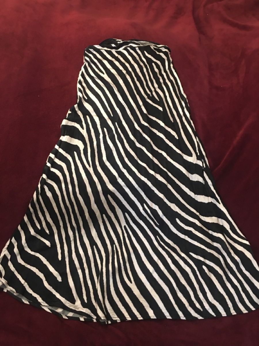 Vestiti: Extravaganter Zebra Print Maxi Rock - Grösse M - – Nuovo (secondo la descrizione) da Le Grand-Saconnex venduto da christianbmarx 2