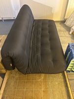 Bequemes Schlafsofa / Futon in Schwarz - Ideal für Gäste!
