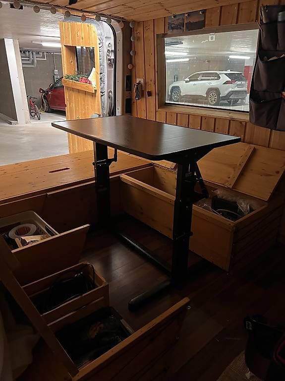 Set de table et chaises: Van Möbel selber gebaut – D'occasion à Zürich par vivi_magi 3