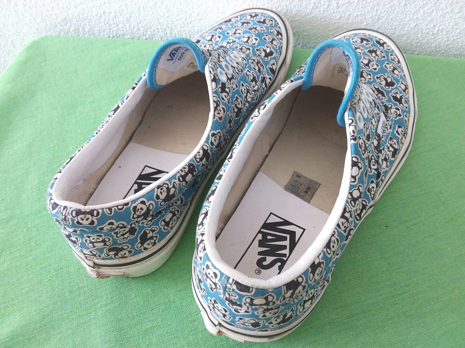 Vans Scarpe da donna: VANS Sneakers, Gr 40, Panda Design – Usato da Uitikon Waldegg venduto da Risibisi7 2