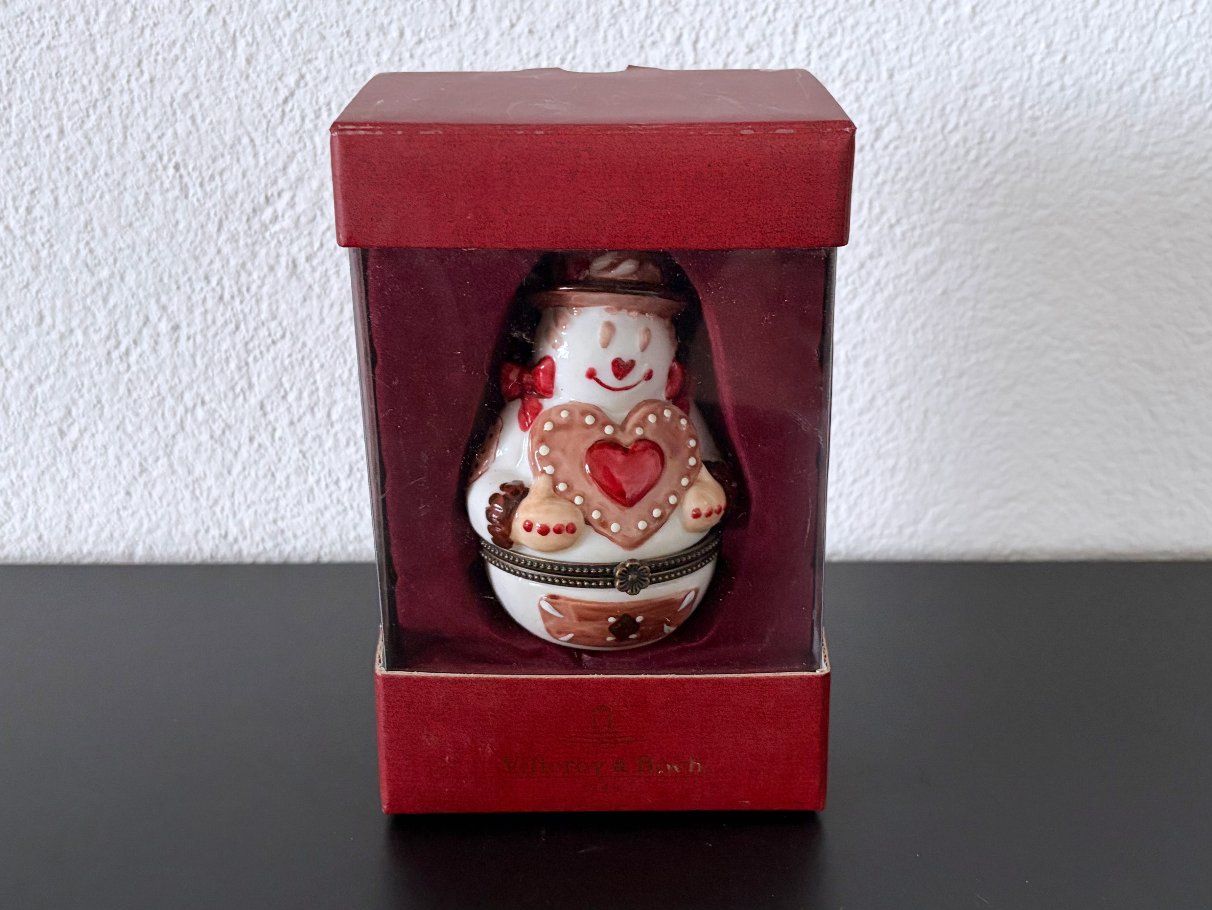Villeroy & Boch Tutte le decorazioni: Villeroy & Boch Dose Schneemann mit Lebkuchen, Ginger – Usato da Birr venduto da Jamonline
