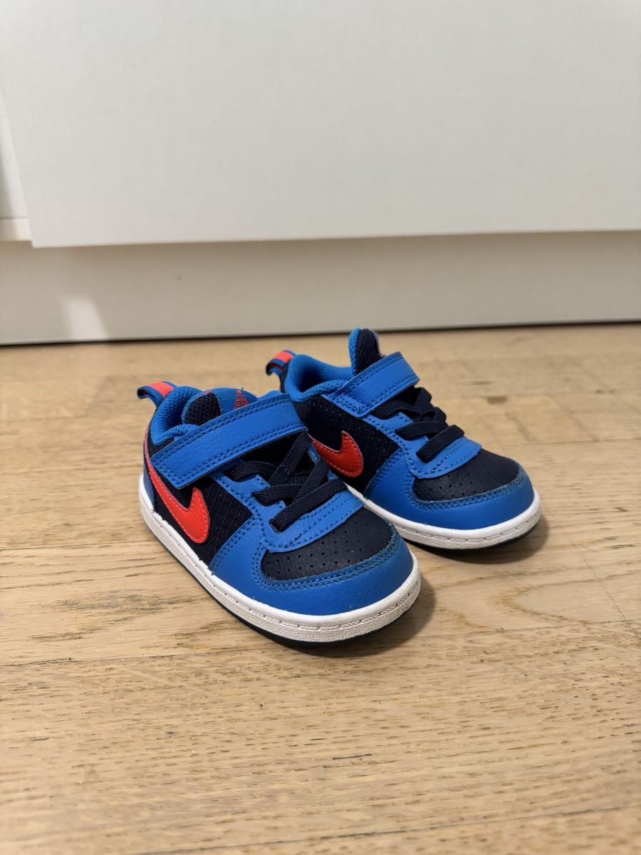 Nike Scarpe per ragazzi: Kinderschuh Nike Gr.22 – Usato da Bottmingen venduto da Giamonda88