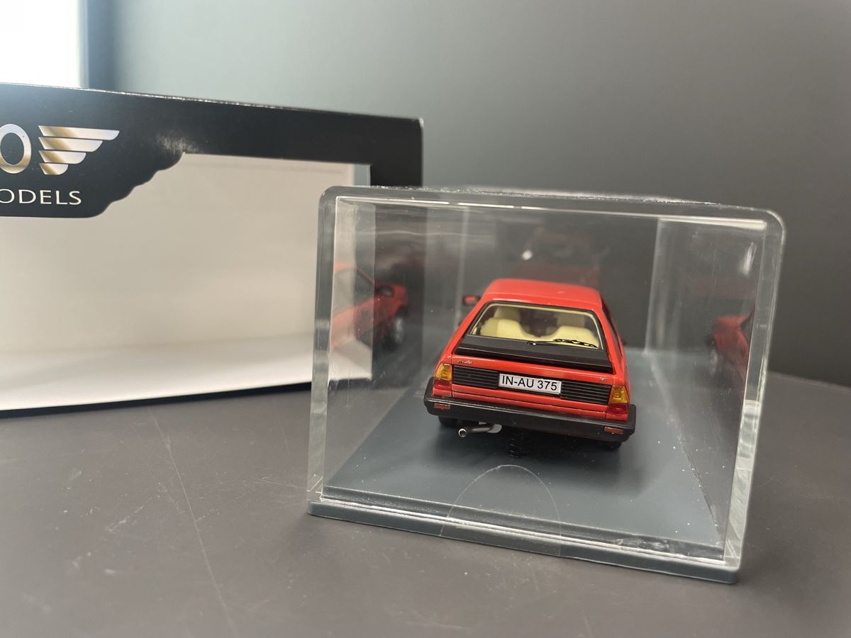 Audi Modellini d'auto: Audi 80 gt 1/43 – Nuovo e nell'imballaggio originale da Paradiso venduto da jovica1987 2