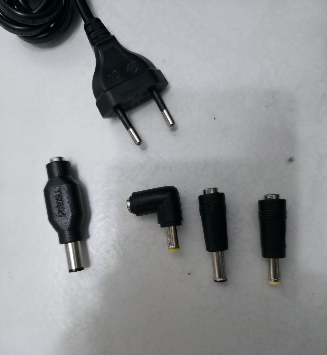 Hama Ladegerät: HAMA Bloc d'alimentation pour ordinateur portable – Neu (gemäss Beschreibung) aus Embrach von niz_8sff 6