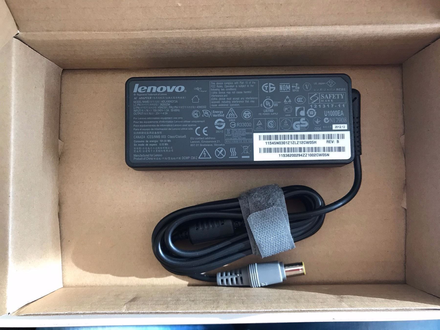 Lenovo Caricabatterie: Original Lenovo ThinkPad Netzteil 90W – Nuovo e nell'imballaggio originale da Altendorf venduto da Quietwater