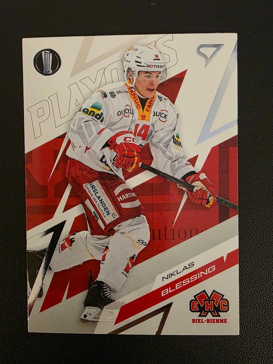 Sportzoo Carte collezionabili: 2025/26 EHC Biel Niklas Blessing Playoffs – Usato da Bauma venduto da Yotanke