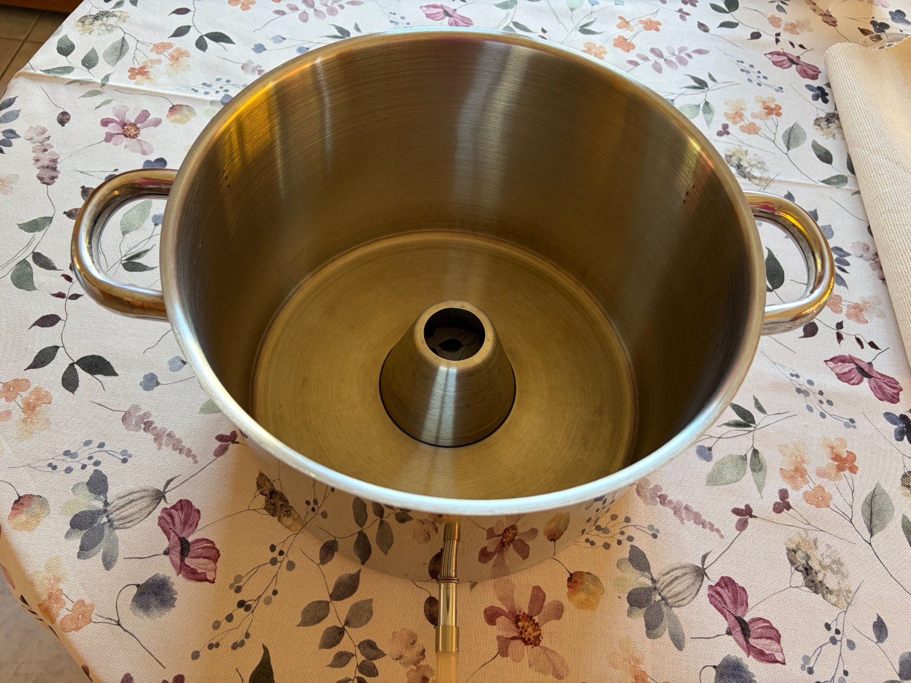 Elettrodomestici da cucina: Entsafter  Edelstahl – Usato da Weinfelden venduto da kaivalya 3