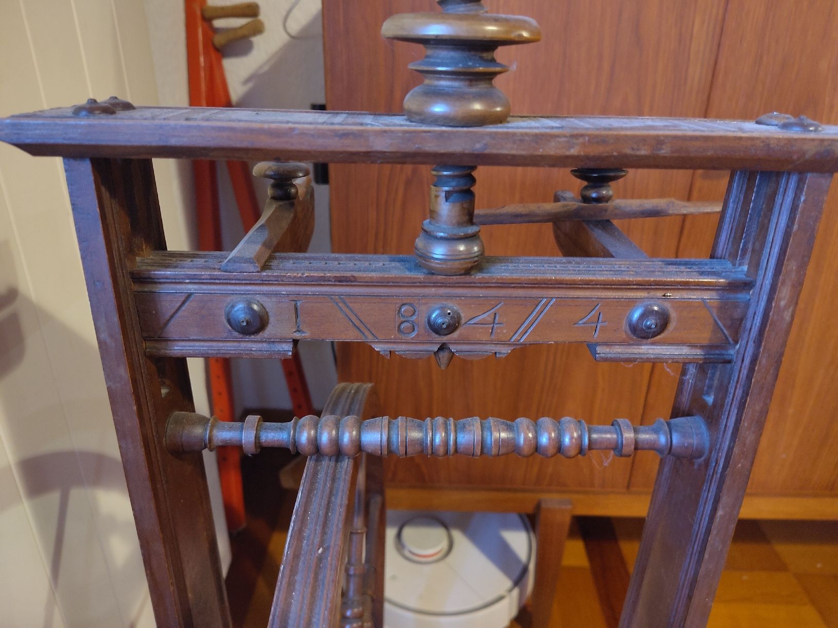 Ruote per filare: Spinnrad von 1844 – Usato da Oberhofen am Thunersee venduto da fragi02 5