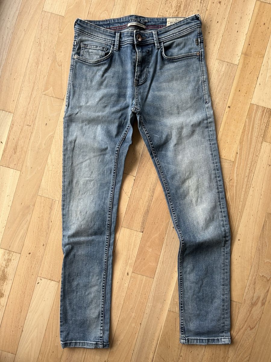 Tom Tailor Pantalons: Jeans Tom Tailor hellblau Gr. 176 – D'occasion à St. Urban par uschi73