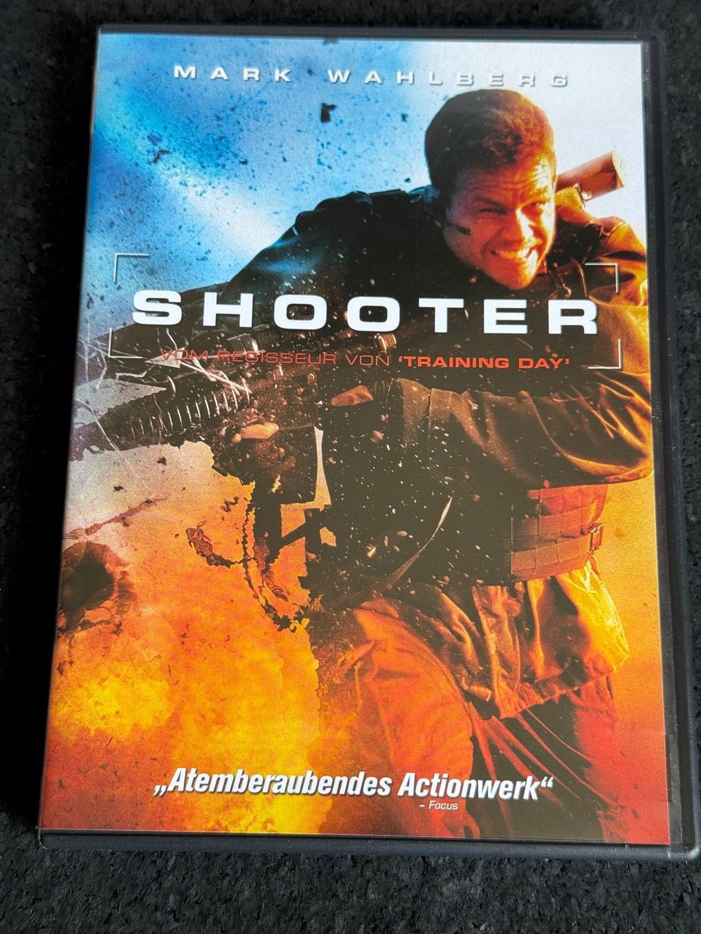Tous les DVDs: SHOOTER DVD DE/EN/TK Mark Wahlberg – D'occasion à Fribourg par tschjoly