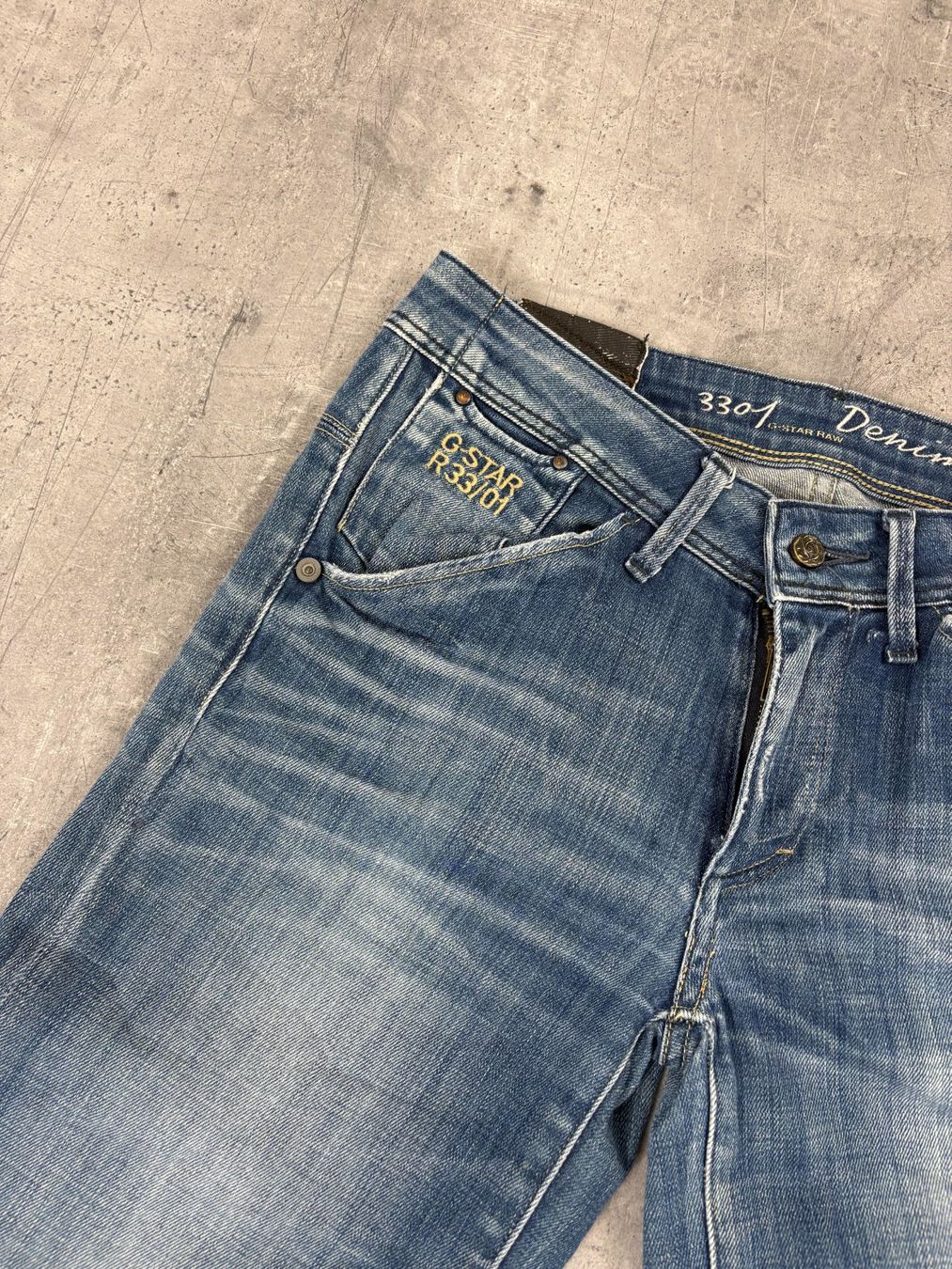 G-Star Jeans: Vintage G-Star Bootcut Flared Jeans (M) – Nuovo (secondo la descrizione) da Werdenberg venduto da hase.vintage 4