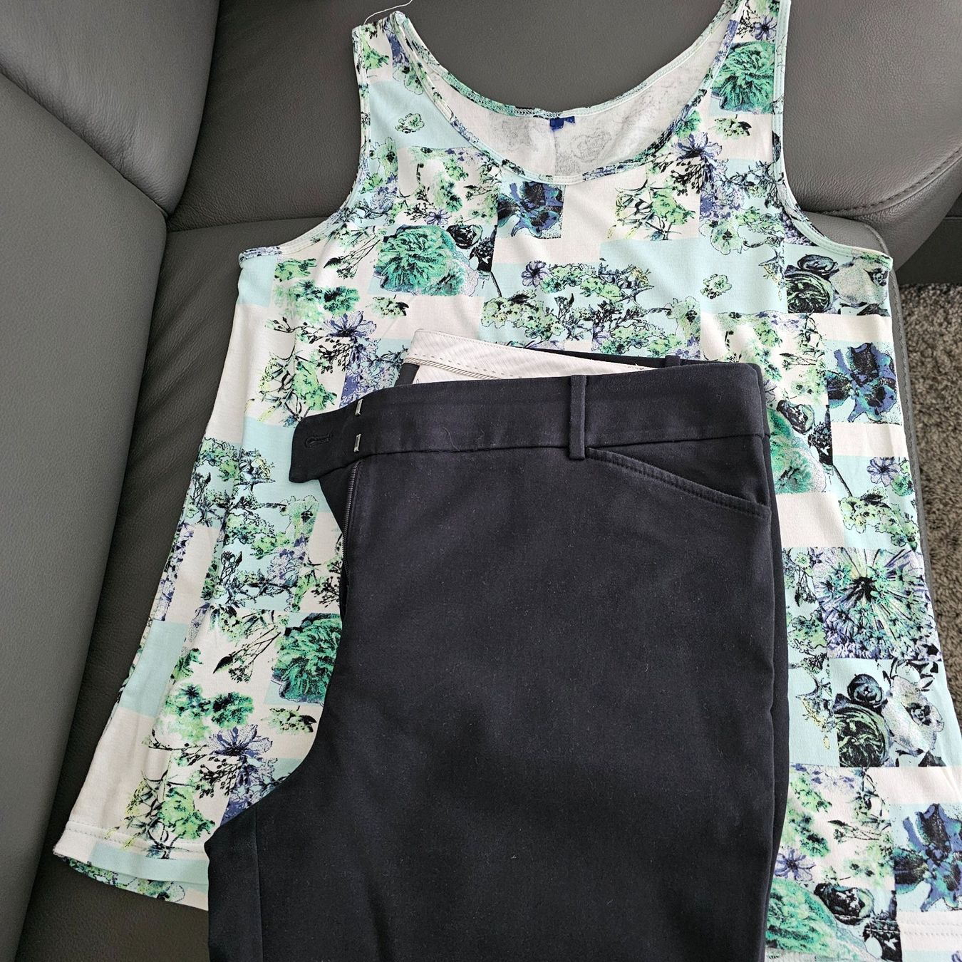 Lotti di vestiti: *TALBOTS*Hose une Bluse Damen Gr.42/44 – Usato da Bronschhofen venduto da Xena37 5