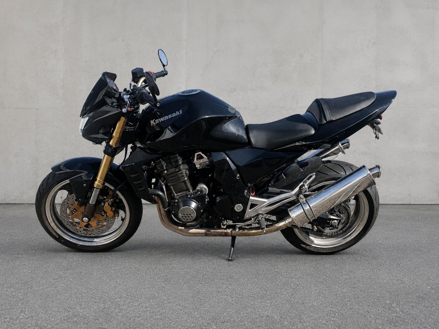 Kawasaki Strasse: Kawasaki Z1000 – Gebraucht aus Zofingen von Pedri_style