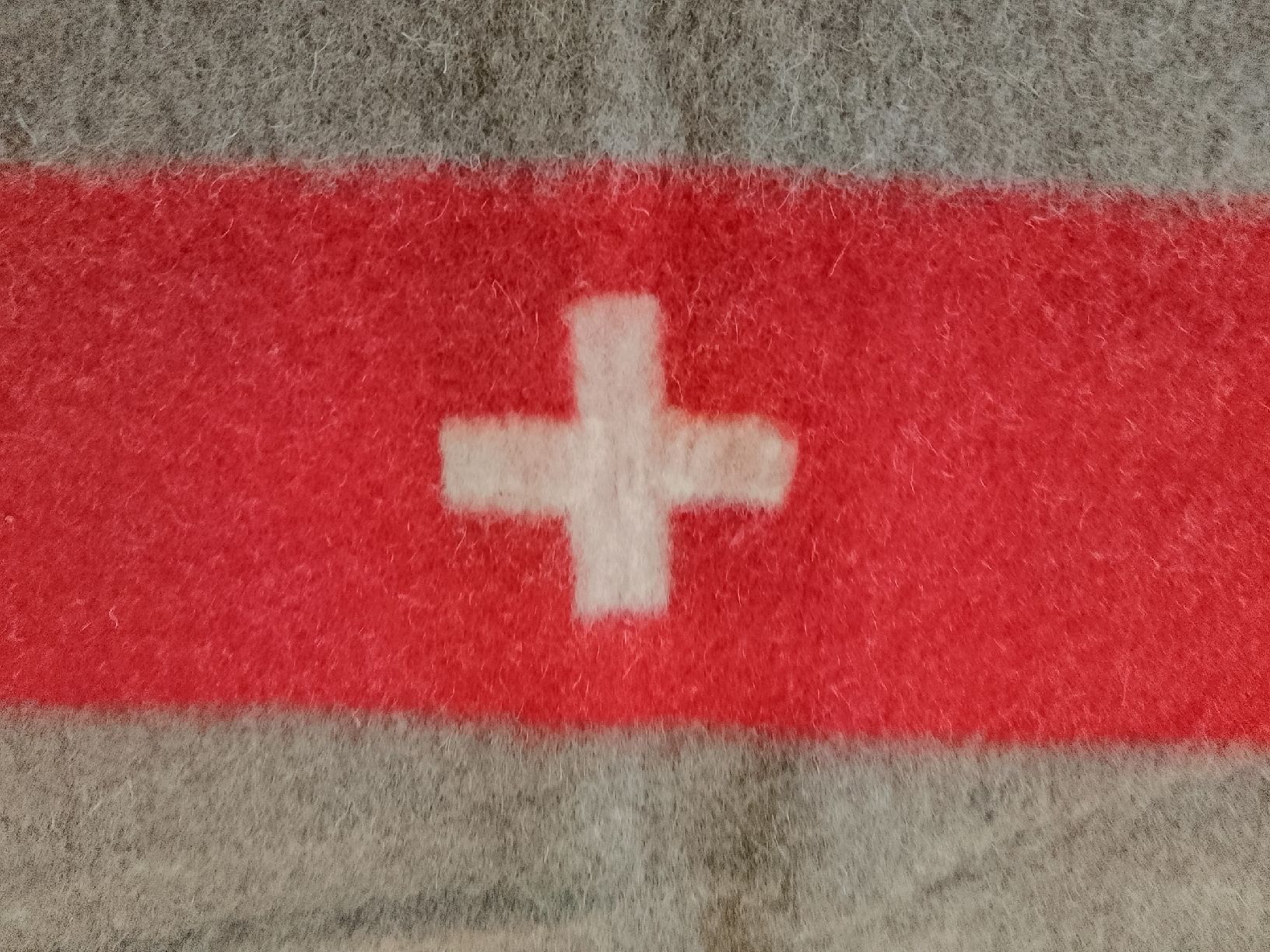 Schweizer Armee Coperte: Schweizer Armeedecke, Zustand wie neu. – Usato da Trubschachen venduto da Caddy8 3