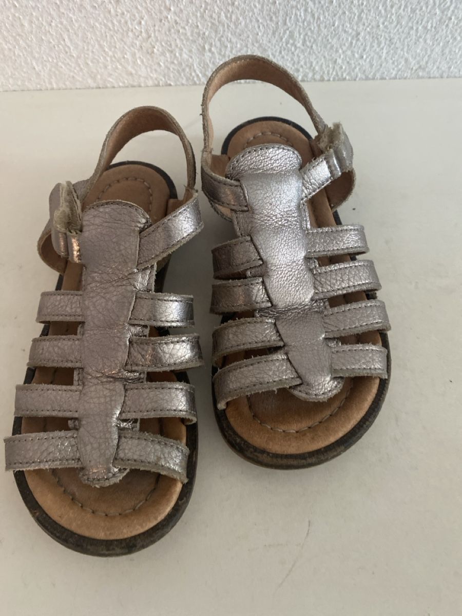 Bisgaard Schuhe für Mädchen: Bisgaard Mädchensandale Gr.31 – Gebraucht aus Biel-Benken BL von PANORMUS