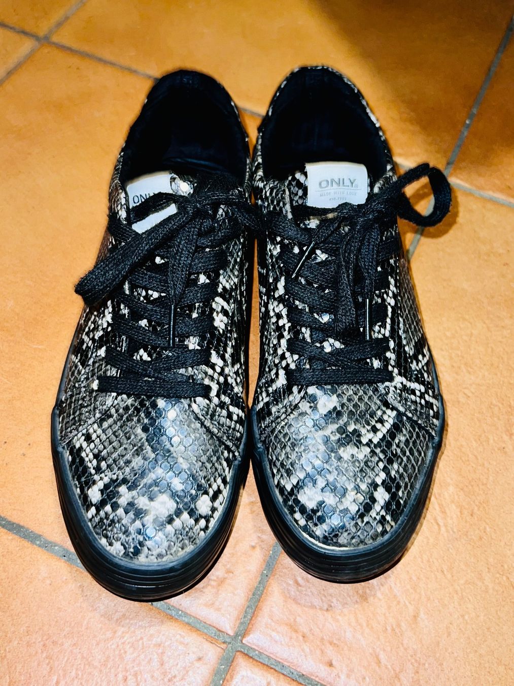 Damenschuhe: Bellissime scarpe – Gebraucht aus Bellinzona von bul_mvy5 2