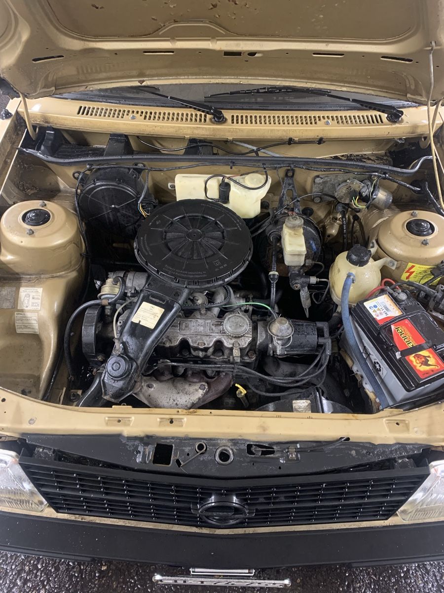 Opel Automobili: Opel Kadett D 1.3 S – Usato da Sempach venduto da iei_8m9n 8