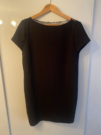 Elegantes, schwarzes Kleid mit Spitze - Grösse M/38 top!