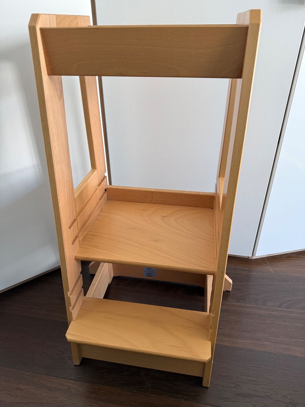 Chaises hautes: Kinder Lernturm TiSsi – D'occasion à Zürich par 03p_ngt2