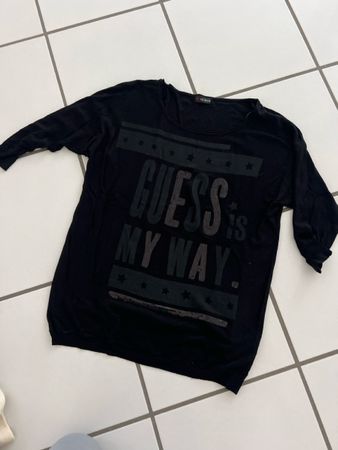 Guess Shirt, schwarz, Gr. M, sehr gut erhalten!