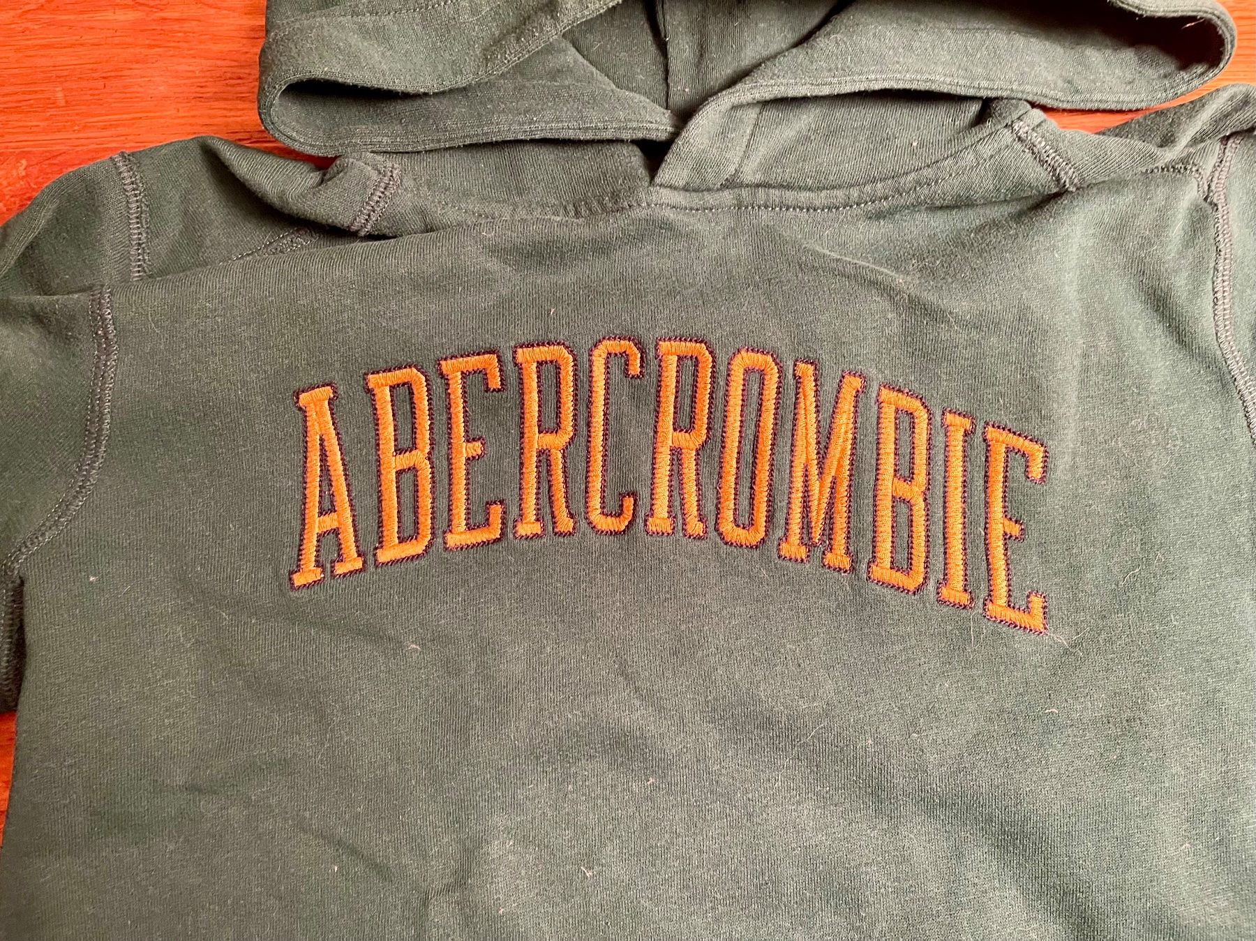 Abercrombie Maglioni & Felpe: lässiger Abercrombie Pulli Gr. 15 / 16 J. – Usato da Buchrain venduto da Sunny026 1