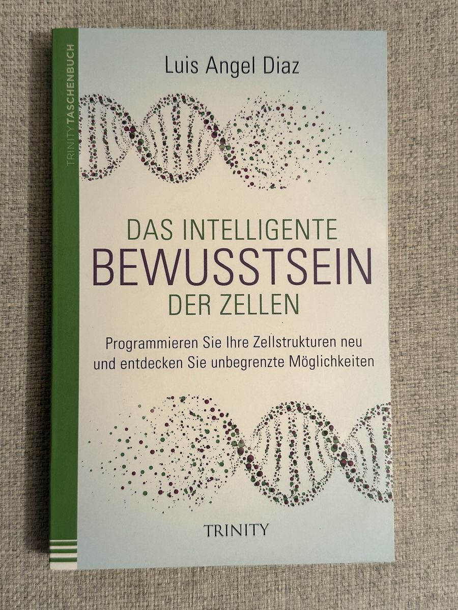Libri: Das Intelligente Bewusstsein der Zellen – Nuovo (secondo la descrizione) da Zofingen venduto da SwissMercator