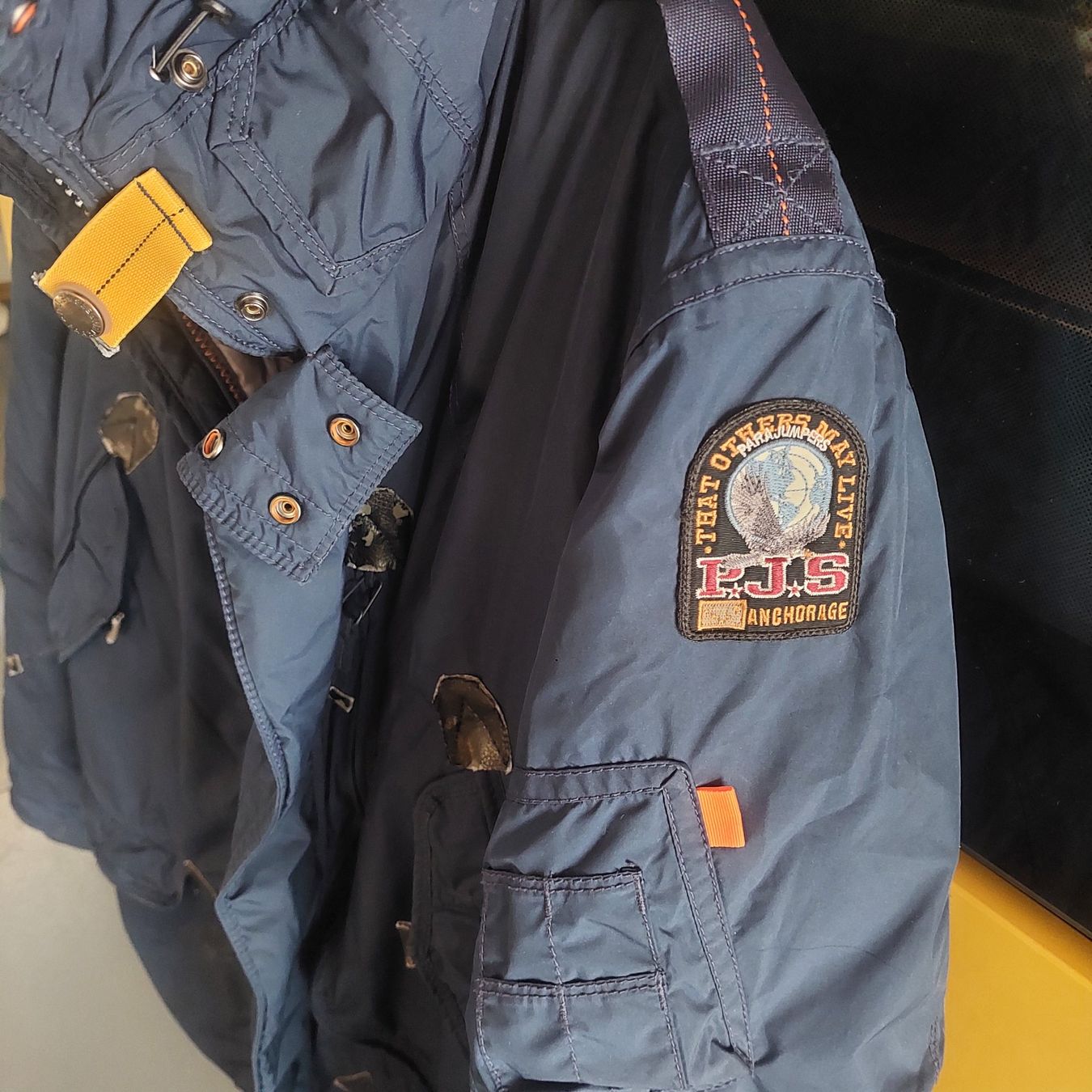 Parajumpers Mäntel: Parajumpers Winterjacke Gr.XL blau – Gebraucht aus Ermenswil von Ingram0 1