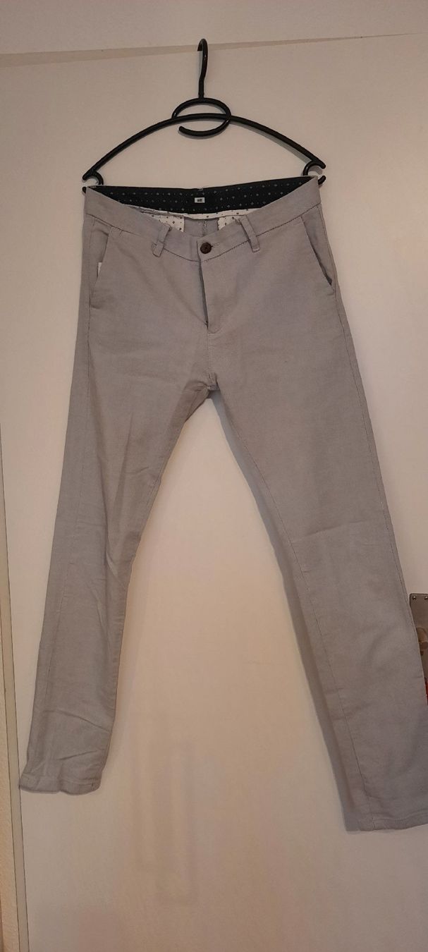 We Hosen: ***WE*** Chinohose grau 31/34 – Gebraucht aus Wädenswil von H2H_Secondhandshop