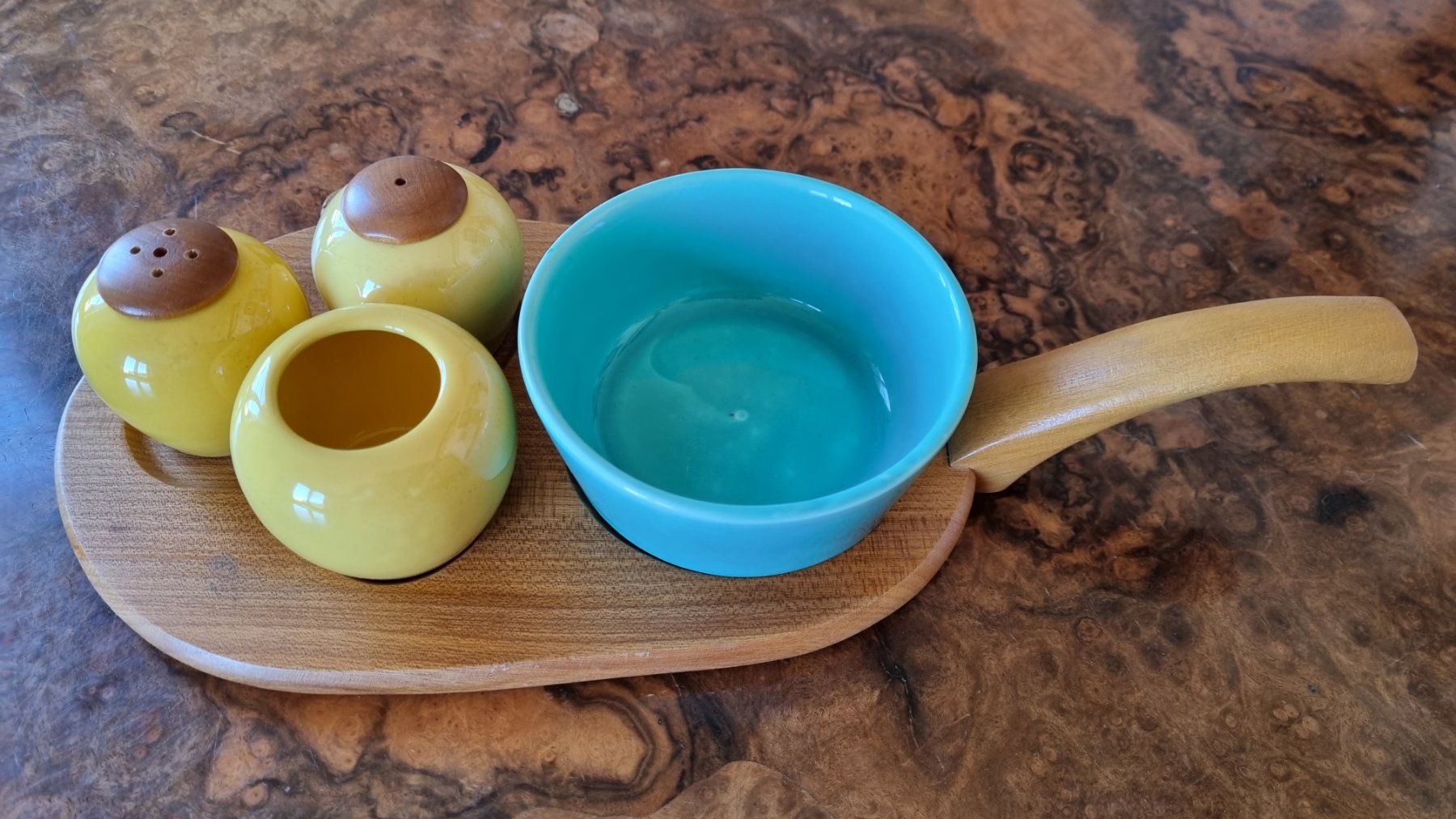 Set di piatti: 1950er Menage Salz & Pfeffer Schweden – Usato da Murg venduto da BocaChica1953