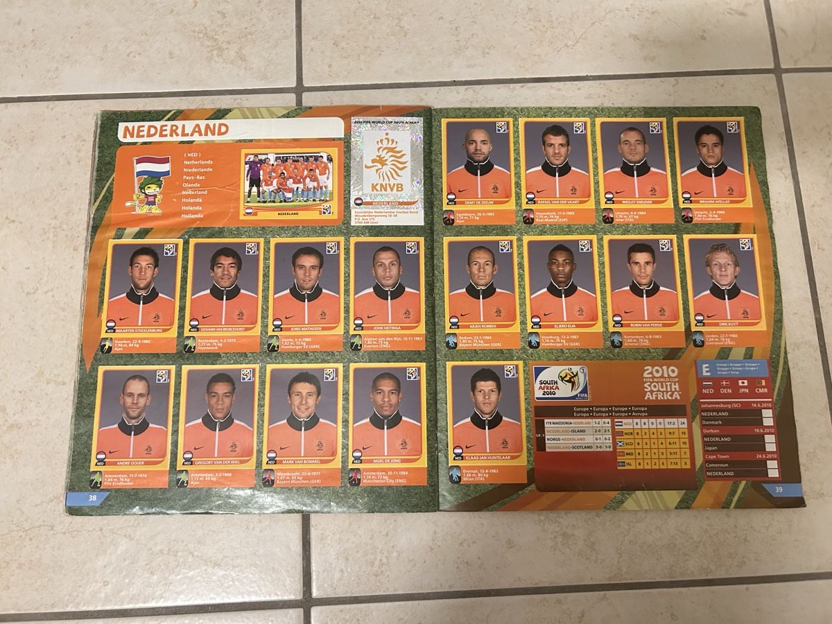Panini Album: Panini Album Wm 2010 – Usato da Binningen venduto da Flagello 7