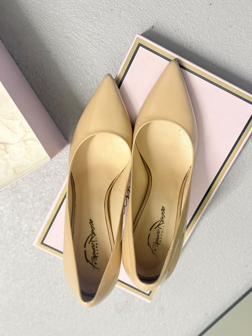 Chaussures femmes: Pumps  – D'occasion à Stäfa par Armin_Dervic