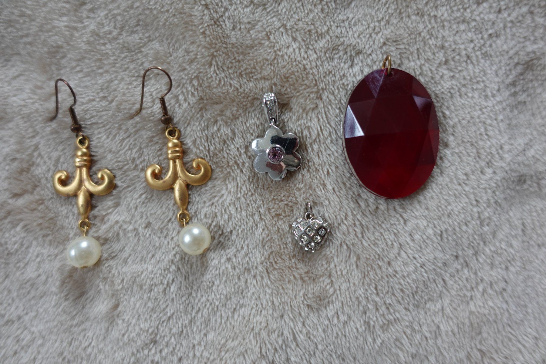 Sonstiger Schmuck: 1 schönes 32 teiliges Modeschmuck Set – Gebraucht aus rorschach von Babsi64 6