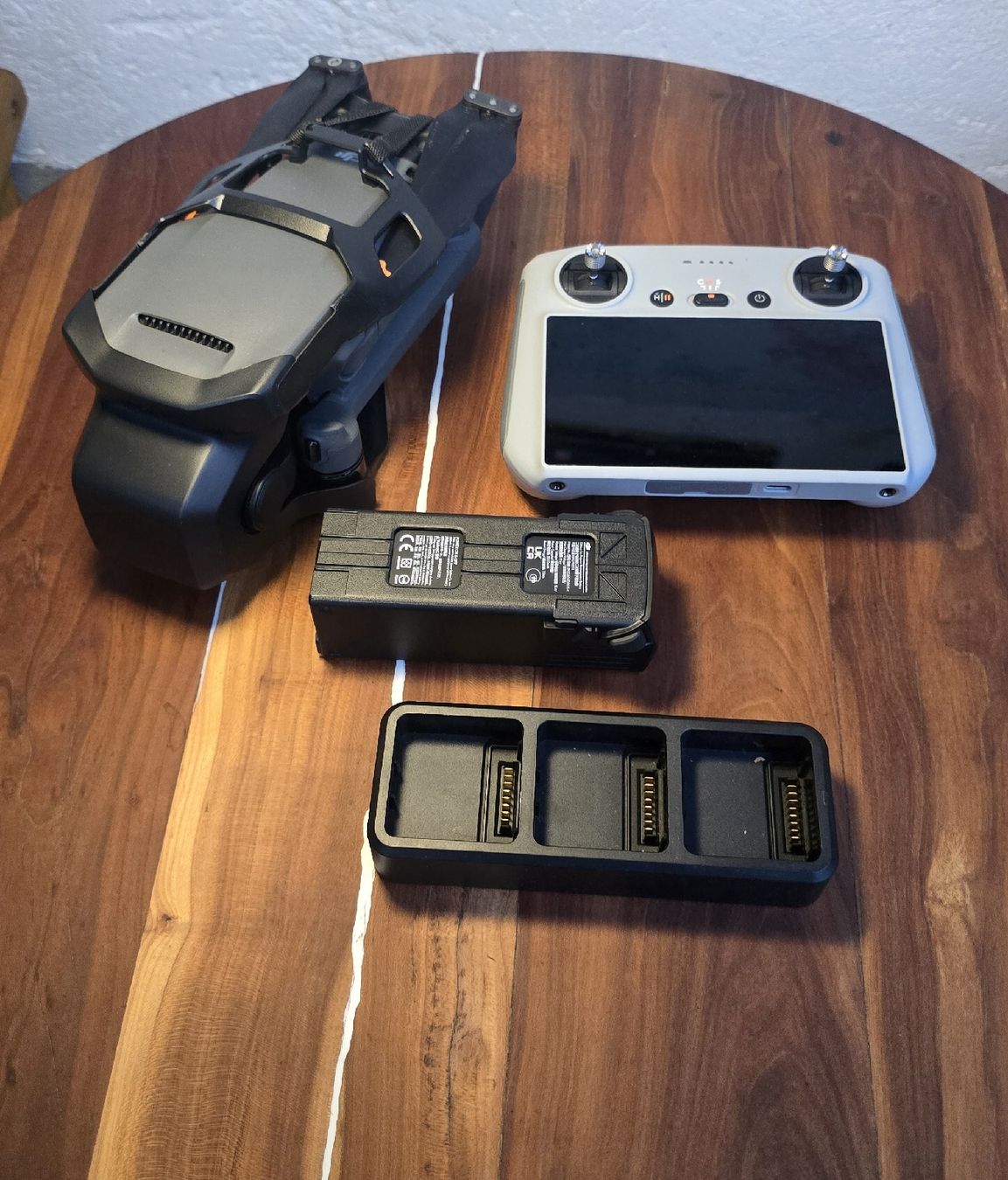 DJI Modellismo RC: DJI Mavic 3 Pro – Usato da Flumserberg Saxli venduto da AFL_8000 2