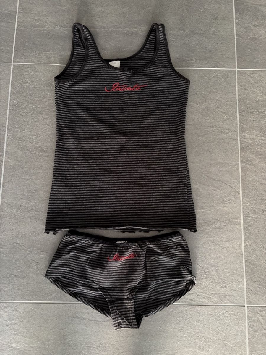 Biancheria intima: Unterhemd & Unterhose – Usato da Fraubrunnen venduto da amm_7kp6