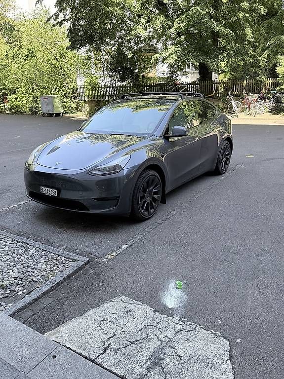 Autos: Tesla Model Y RWD 2023 – Gebraucht aus Basel von mch_t2hl 4