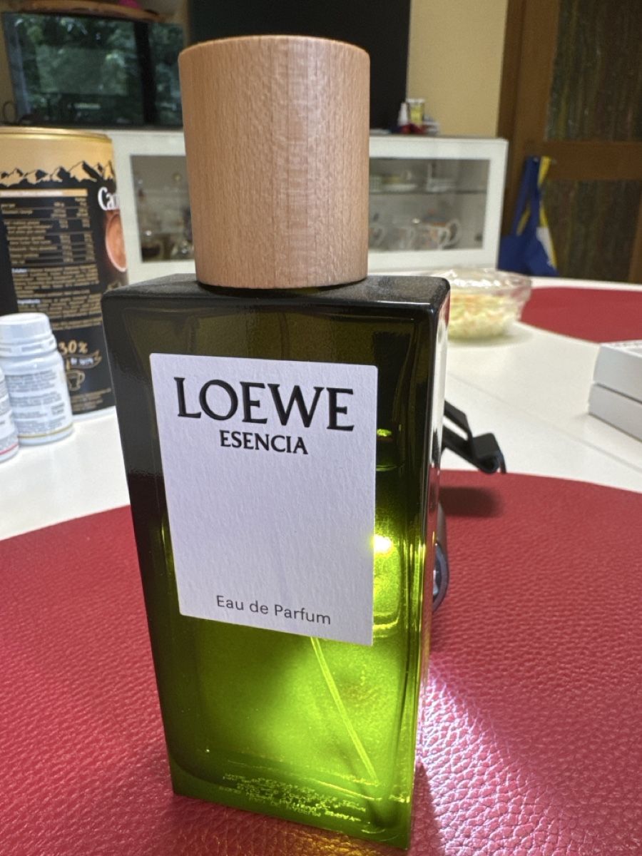 Loewe Profumi & Eau de Toilette: Loewe Esencia Eau de Parfum ca.80ml for Men  – Usato da Viganello venduto da NicodemusRoger