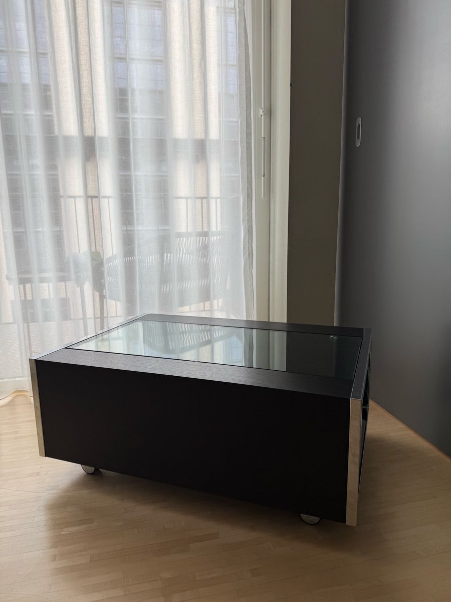 Tische: Multifunktionaler Design-Chrom Salontisch/ Regal / Sideboard – Gebraucht aus Winterthur von JB_Design_Archive 5