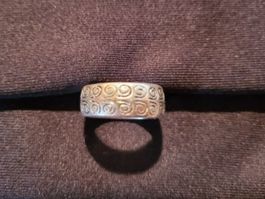 Ring mit Spiralmuster, silberfarben