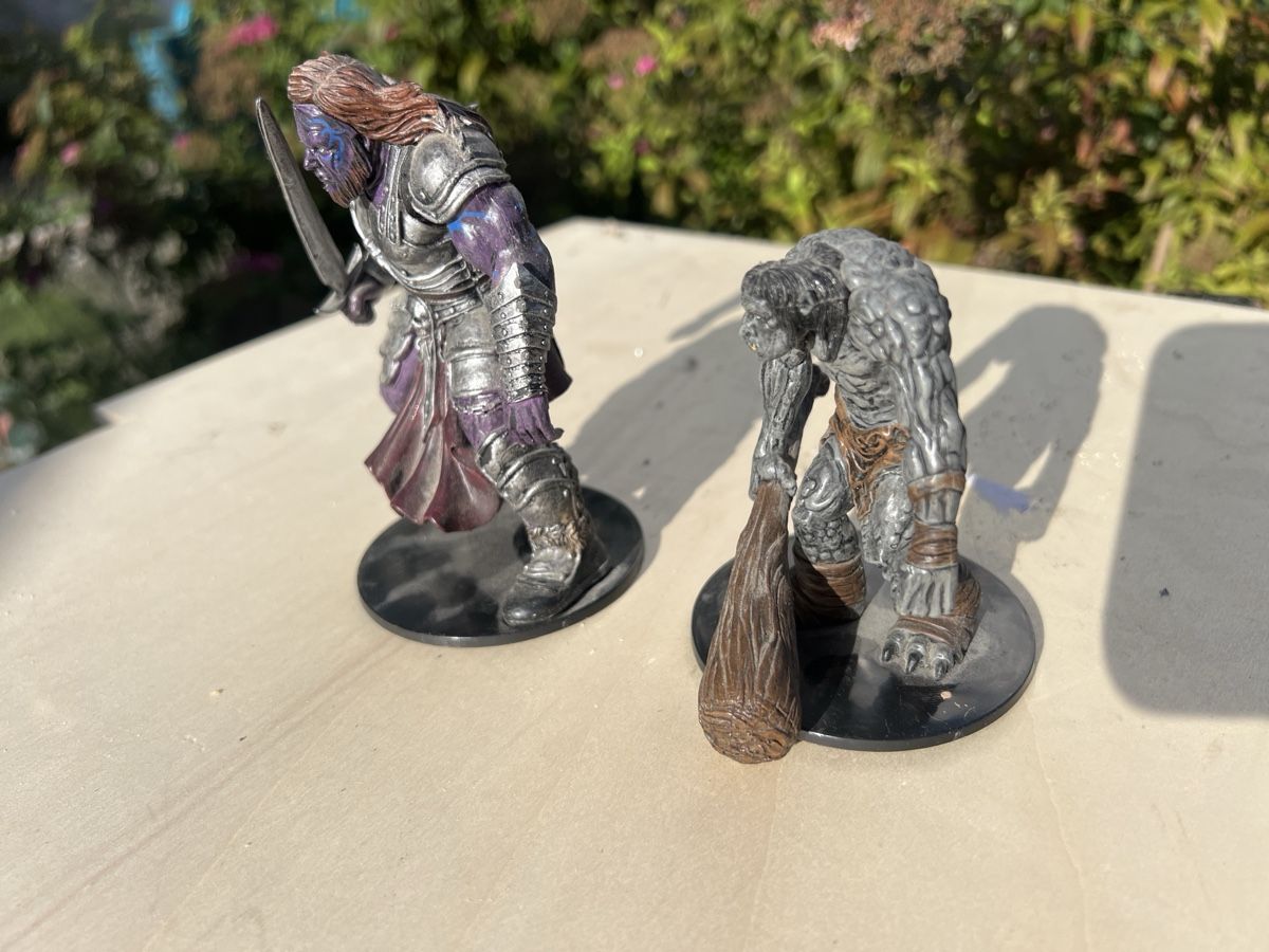 Statuette: D&D Miniatures – Eldritch Giant & Mountain Troll – Usato da Nänikon venduto da Flipperbar 1