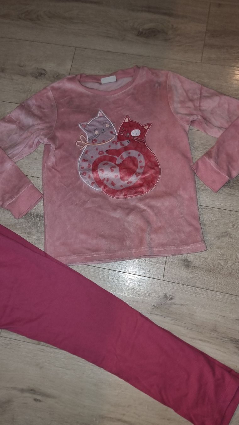 Pigiama & Simili: Mädchen Pyjama, Grösse 128 – Usato da Wigoltingen venduto da Zuckerfee84 1