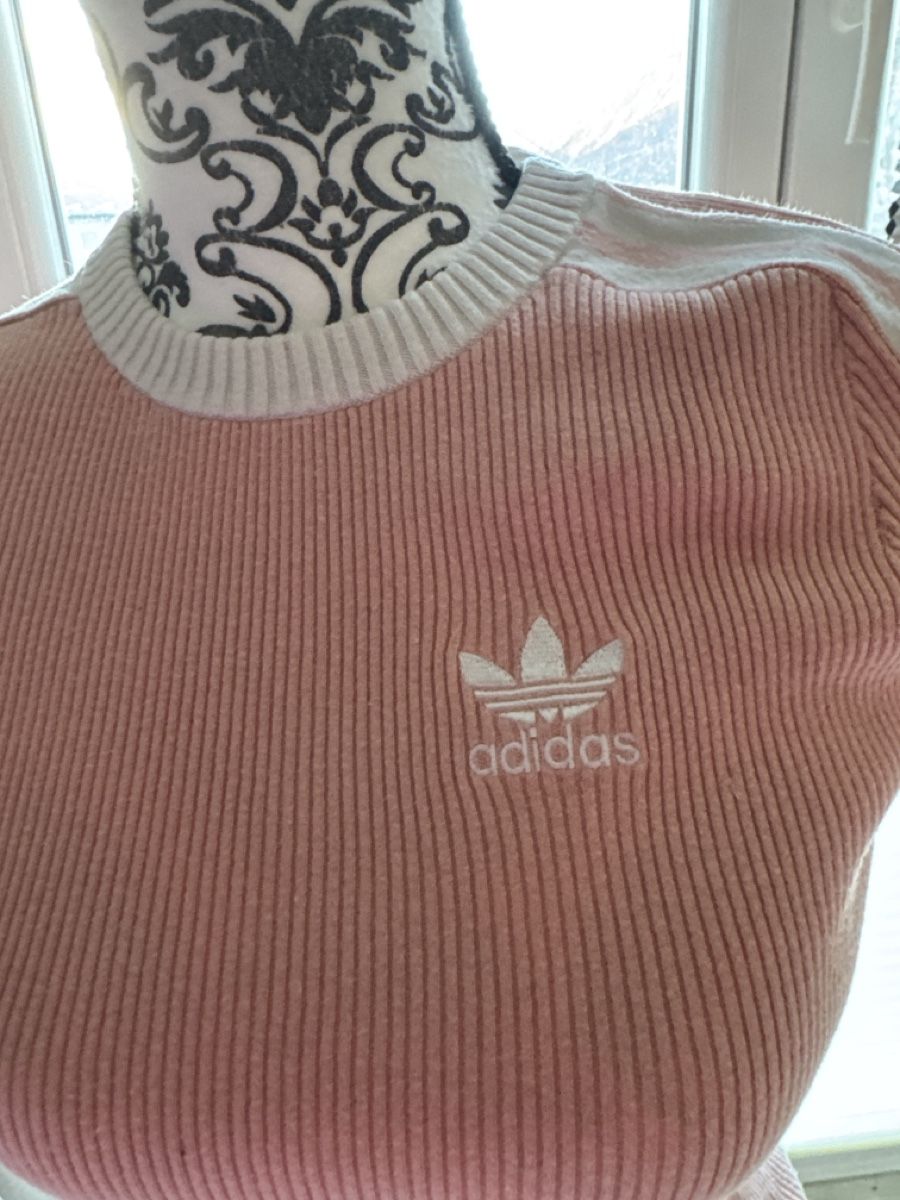 Adidas T-shirt: Adidas T-Shirt Gr XS – Usato da Visp venduto da Pastis 1