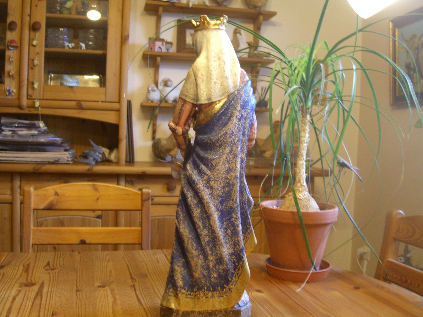 Sculture & Statue: Statue d.Heiligen Elisabeth, geschnitzte Echtholz Figur,57cm – Usato da Winterthur venduto da Gaia 5