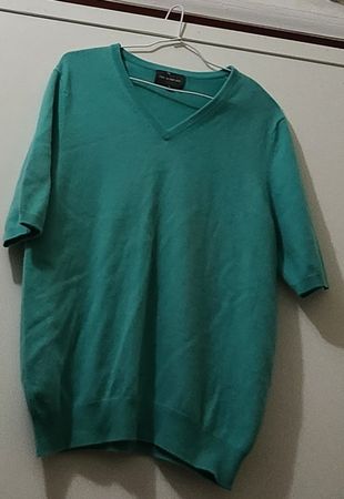 Pull Eric Bompard cachemire col V vert taille XL