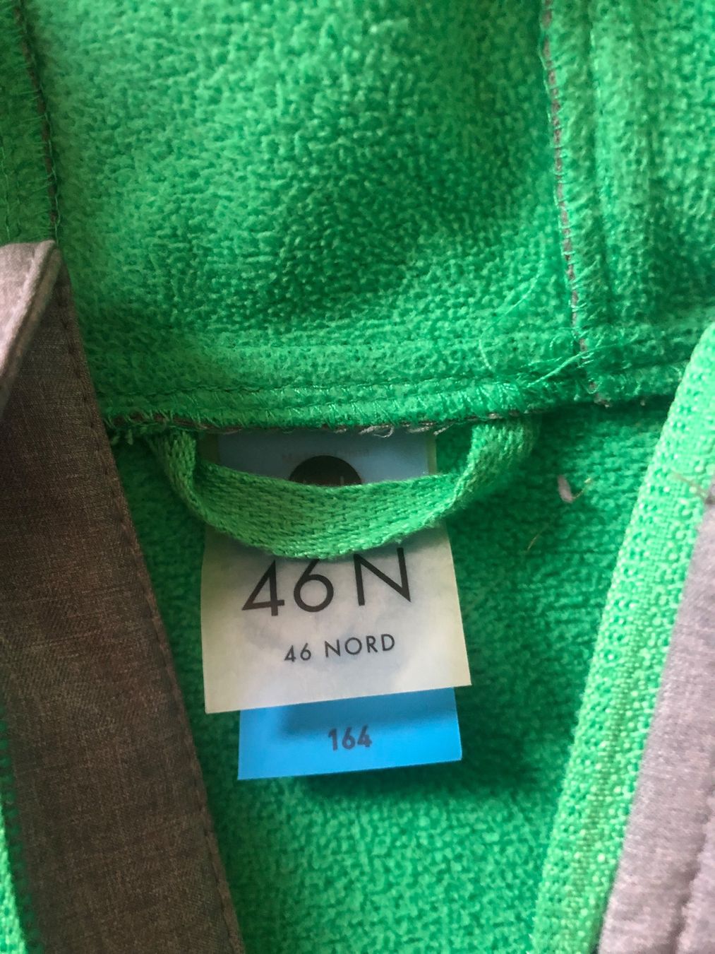 46 Nord Giacche: SOFTSHELLJACKE 164 grau – Usato da Wattwil venduto da jopara 1