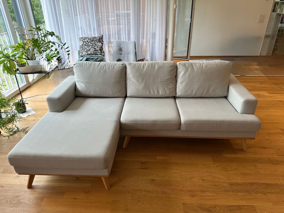 Sofas: Hellgraues Ecksofa – Gebraucht aus Sissach von MaPug 1