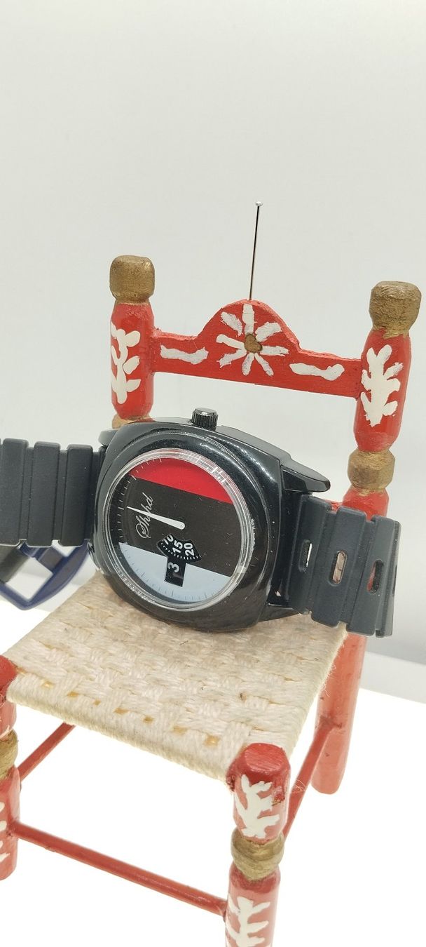 Montres: montre shdsh quartz – D'occasion à La Chaux-de-Fonds par jac_9llg 2
