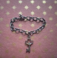 Trois bracelets fantaisies argenté