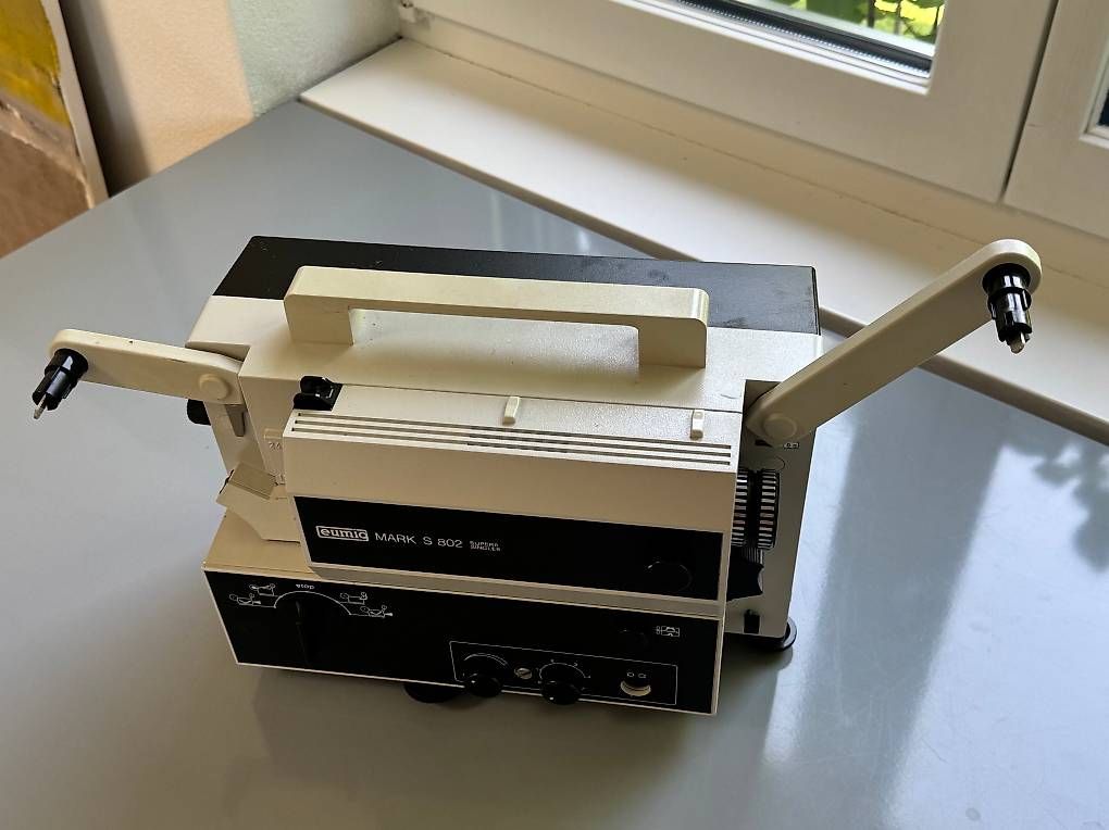 Heimkino: Super 8 Filmprojektor Eumig Mark S 802 – Gebraucht aus Frauenfeld von Pbachman
