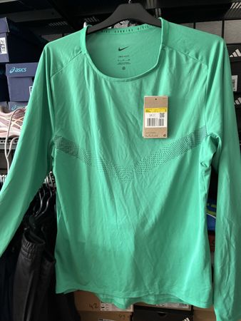 Nike Laufshirt Dri-Fit Herren Grösse S neuwertig