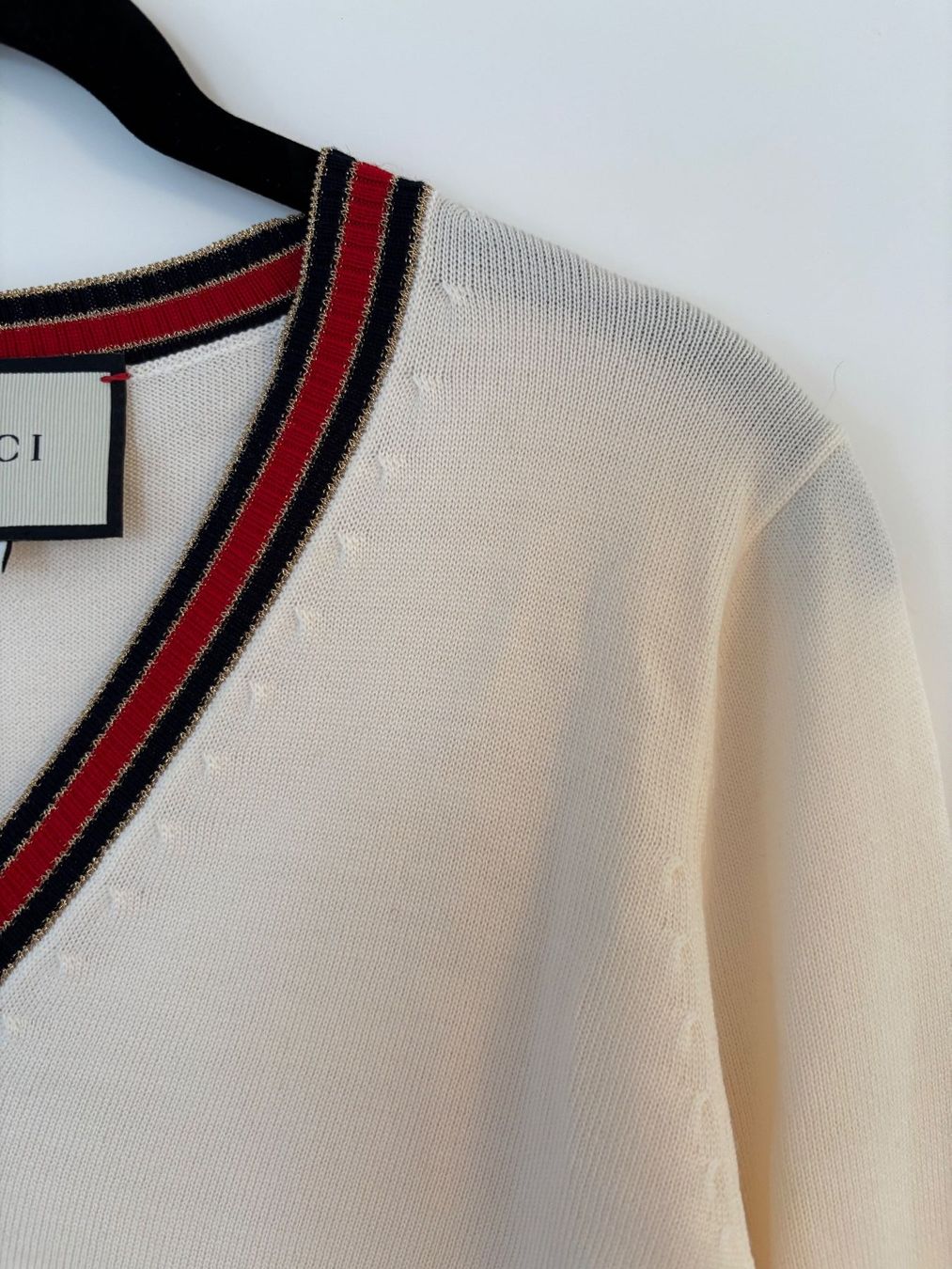 Gucci Pullover & Sweatshirts: Gucci Pullover offwhite 34/36 , leichte Sommerwolle – Gebraucht aus Herrliberg von mayfi 2